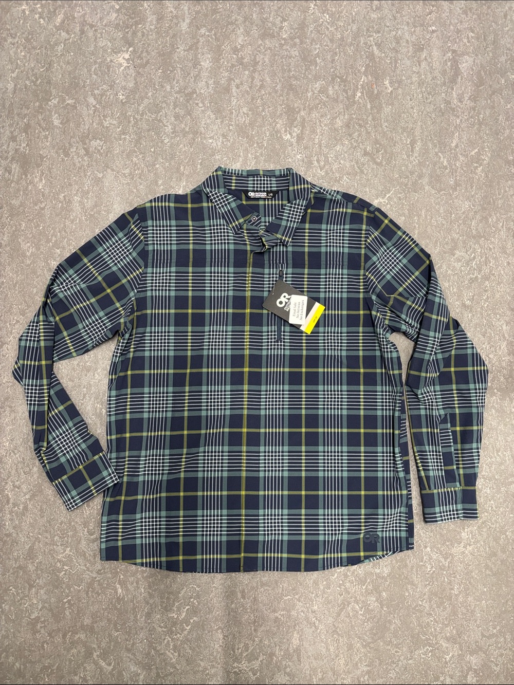 Outdoor Research Men’s Astroman Long Sleeve Sun shirt Dark Navy Plaid Large NWT